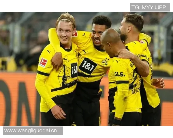 多特蒙德回顾曾效力的西班牙球员梅里诺与巴尔特拉的精彩瞬间 多特蒙德回顾曾效力的西班牙球员梅里诺与巴尔特拉的精彩瞬间