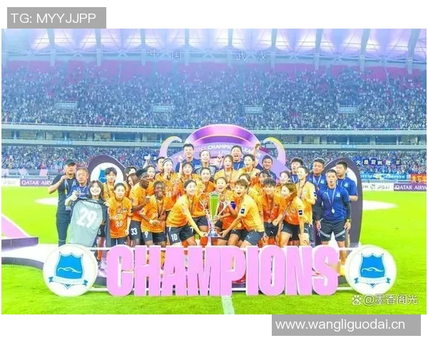 近600名国安球迷远征亚冠客场热情助威气氛火爆几乎反转主场优势