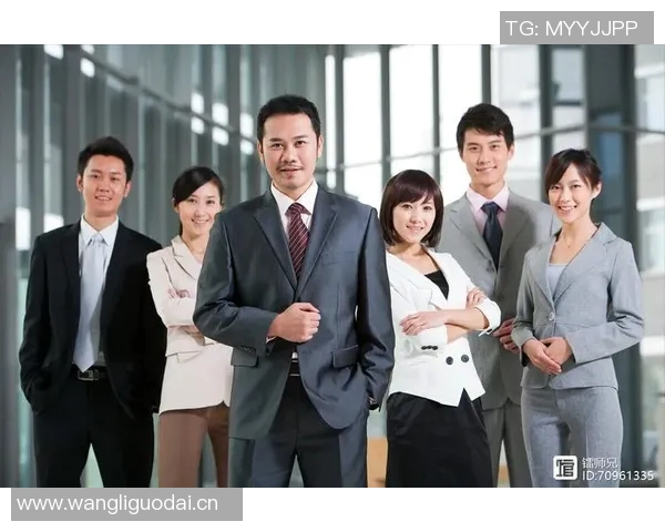 拉拉维亚解析卢卡领导魅力让人自发追随的深厚影响力