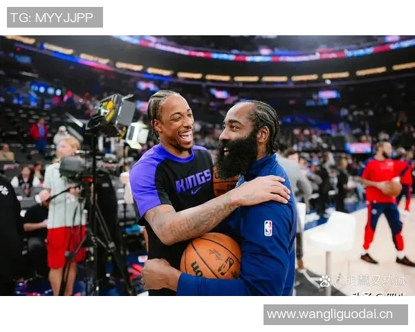 湖人缺少东詹却被里夫斯打爆德罗赞拉文表现为何不敌对手