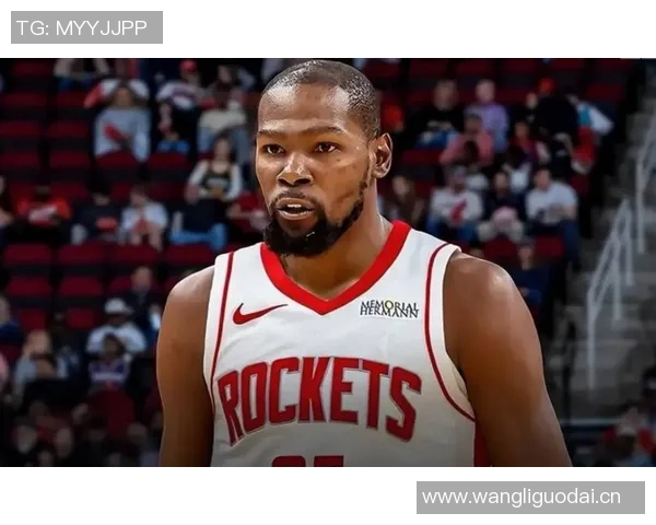 杜兰特谈末节表现强调团队合作与减压的重要性