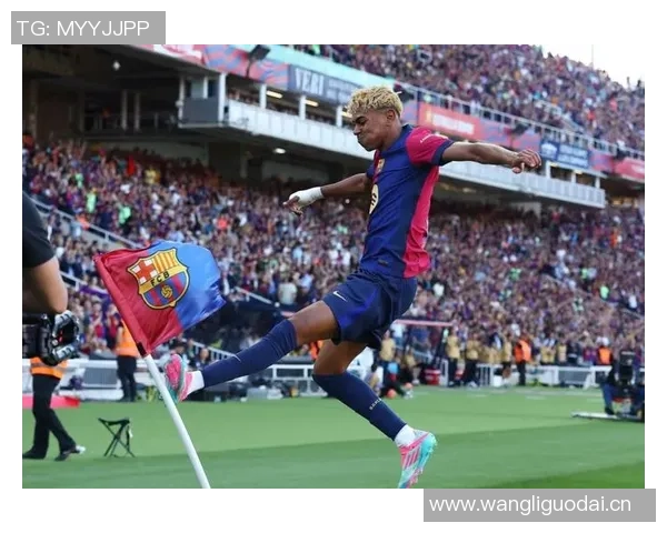 德容回应薪资传闻称媒体捏造不实消息绝不透露具体数字