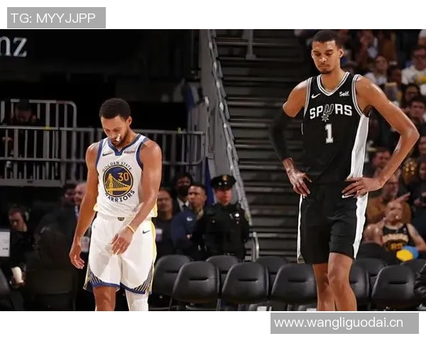 加内特赞文班亚马独特天赋称其为KD与奥尼尔的完美结合体