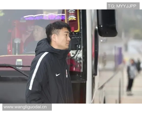 李平康质疑戴琳言论引发热议债主辱骂是否会遭到报应引发讨论